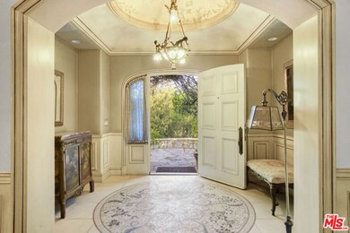 821 N Whittier Dr, Beverly Hills, CA 90210 - photo 4