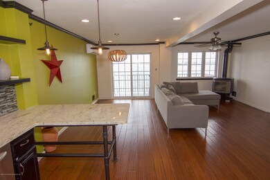 53 Waterview Ct, Staten Island, NY 10305 - photo 4