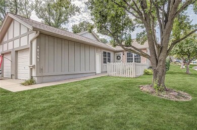 10151 Edelweiss Cir, Shawnee, KS 66203 - photo 2
