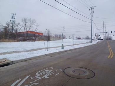 2700 Mount Vernon Rd SE, Cedar Rapids, IA 52403 - photo 4