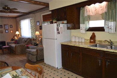 Kitchen/Living Room