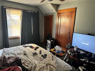 899 W Main St, Decatur, IL 62522 - photo 4