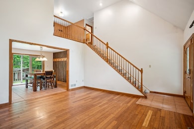 29 Cherry Tree Ln, Mercer, PA 16137 - photo 3