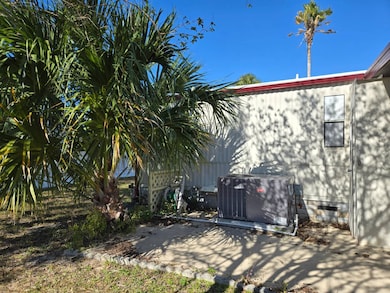 15037 Beeler Ave unit 28, Hudson, FL 34667 - photo 4