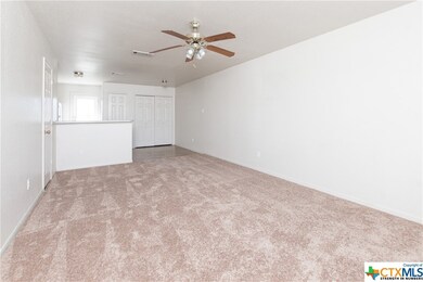 4207 Primrose Dr unit B, Copperas Cove, TX 76522 - photo 2