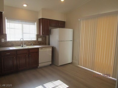 8661 Little Fox St, Las Vegas, NV 89123 - photo 6