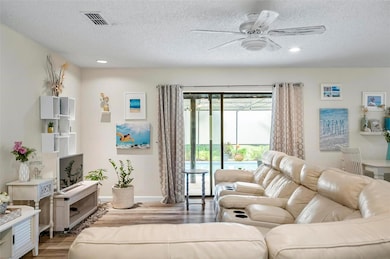 Great Room w/Sliders to Pool/Lanai 15x18