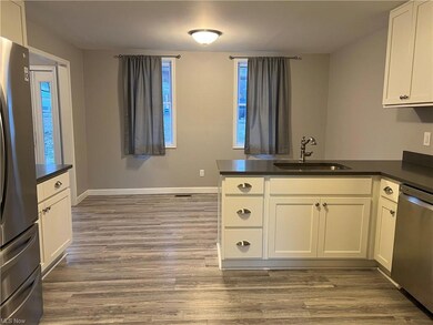 105 E Main St, New Concord, OH 43762 - photo 4