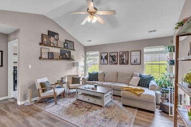 3810 Crocodile Dr, Columbia, MO 65202 - photo 3