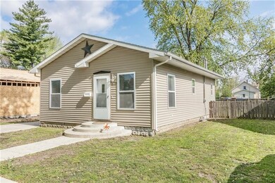 3220 Shelby Ave, Mattoon, IL 61938 - photo 2