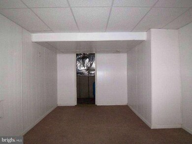 586 Prides Crossing, Shenandoah Junction, WV 25442 - photo 7