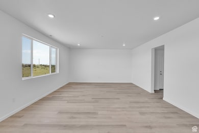 458 W Lefty Ln unit 1129, Stansbury Park, UT 84074 - photo 5