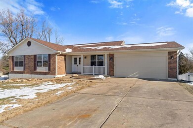 760 Cedar Glen Dr, Weldon Spring, MO 63304 - photo 2