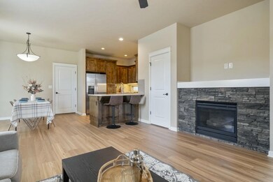 20781 NE Comet Ln, Bend, OR 97701 - photo 7