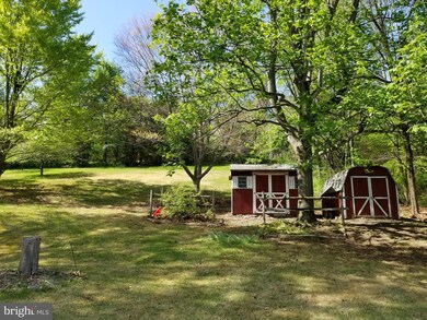 145 Gerald Ave, Orwigsburg, PA 17961 - photo 5