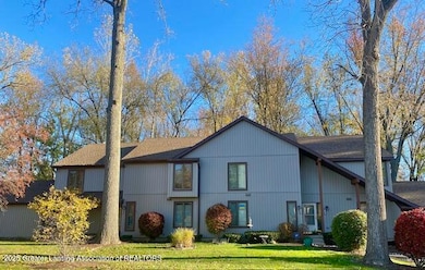 1853 Burrwood Cir, East Lansing, MI 48823 - photo 2