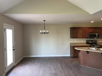 132 Bobby Jones Blvd, Frankfort, KY 40601 - photo 5