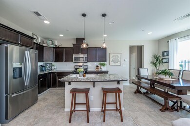 3042 Mount Rainier Ln, Clovis, CA 93619 - photo 7