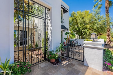 Private Courtyard Entrance