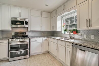 6160 Sudbury Dr, Dallas, TX 75214 - photo 4