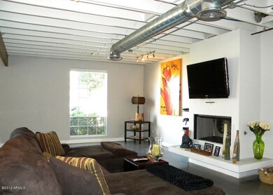 Living Room w-Fireplace