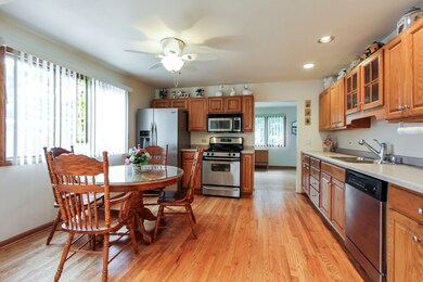 2503 Sigwalt St, Rolling Meadows, IL 60008 - photo 6