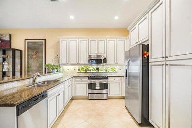 8832 Morgan Landing Way-large-014-20-Kit