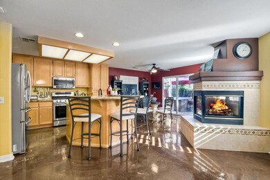 8821 Tobira Dr, Escondido, CA 92026 - photo 6