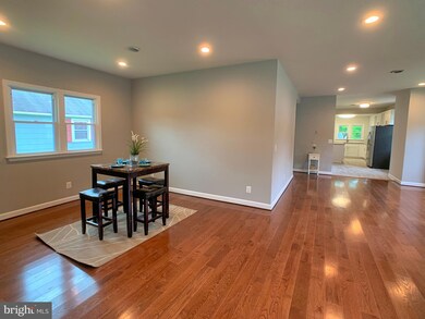 2126 Oak Rd, Sparrows Point, MD 21219 - photo 7