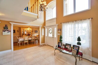 (2) Entry Foyer