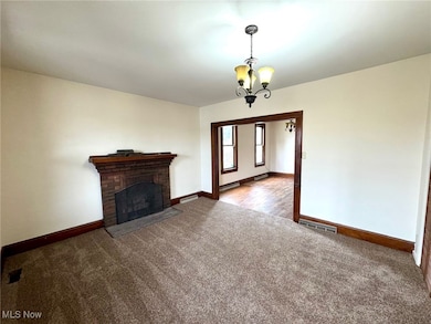 736 Elberon Ave, Zanesville, OH 43701 - photo 3