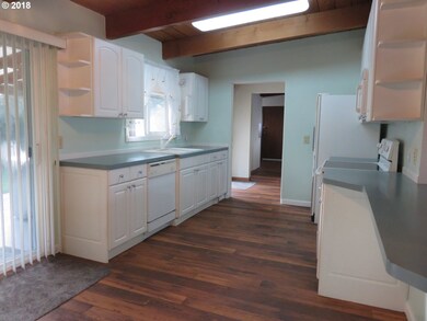 1592 Green Acres Rd, Eugene, OR 97408 - photo 5