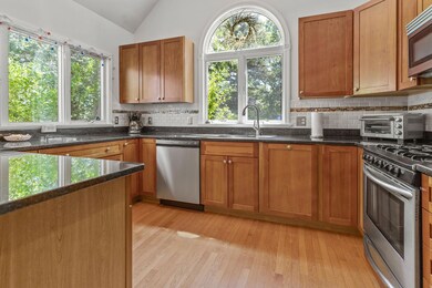 Cherry cabinets too