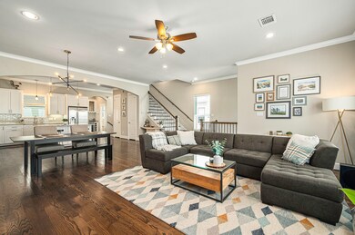 869 Wakefield Dr unit D, Houston, TX 77018 - photo 6