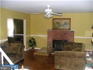 1308 Angora Dr, Lansdowne, PA 19050 - photo 2