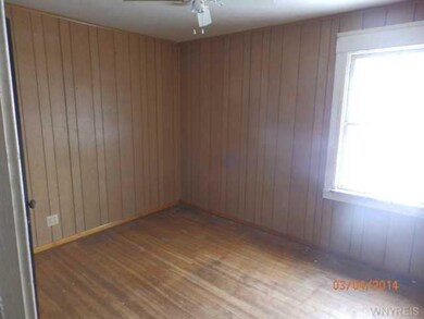 185 Crystal Ave, Buffalo, NY 14220 - photo 6