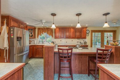 14 Nutfield Dr, Londonderry, NH 03053 - photo 5