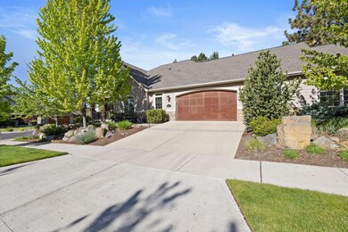Attached Garage