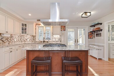 9 Rolling Meadow Dr, Holliston, MA 01746 - photo 4