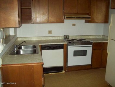 023-329834 - Kitchen