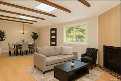 11 Tree Top Ln, Poughkeepsie, NY 12603 - photo 6