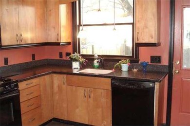 191 Essex St, Saugus, MA 01906 - photo 7