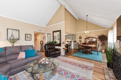 1976 Suntree Ln Simi Valley-10