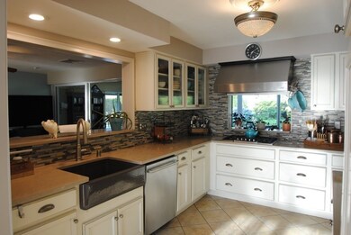 20 Iadarola Ave, Milford, MA 01757 - photo 7