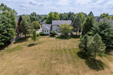 6187 Domarray St, Coopersburg, PA 18036 - photo 7