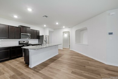 4835 Forward Swing, San Antonio, TX 78261 - photo 6