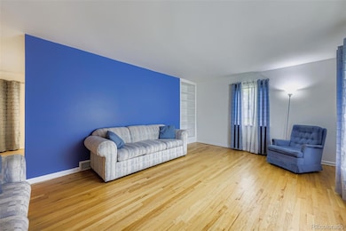 1693 S Elm St, Denver, CO 80222 - photo 4