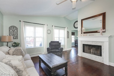 4213 Berkeley Dr, Sheffield Village, OH 44054 - photo 4