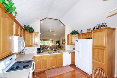 9423 Scottsdale Dr, Broadview Heights, OH 44147 - photo 6