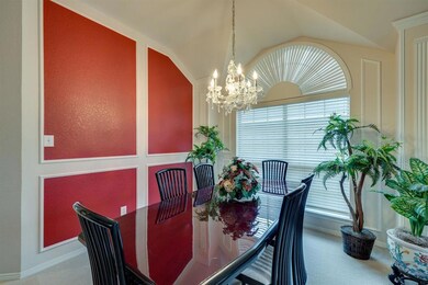 320 Chantilly Ct, Hurst, TX 76054 - photo 7